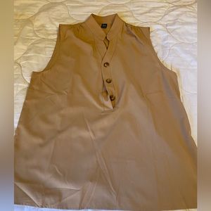 Tan blouse xl